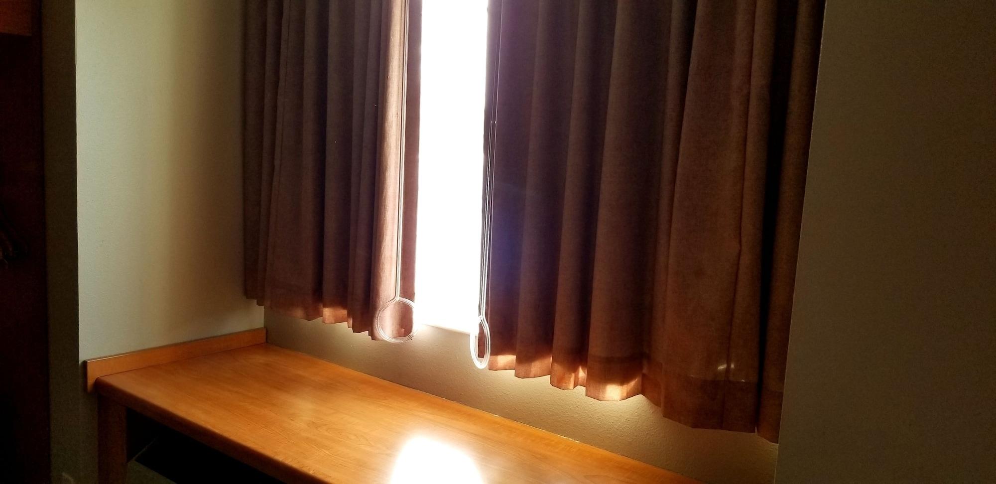 Super 8 By Wyndham Pride Midvale/Midvalley/Salt Lake City Esterno foto